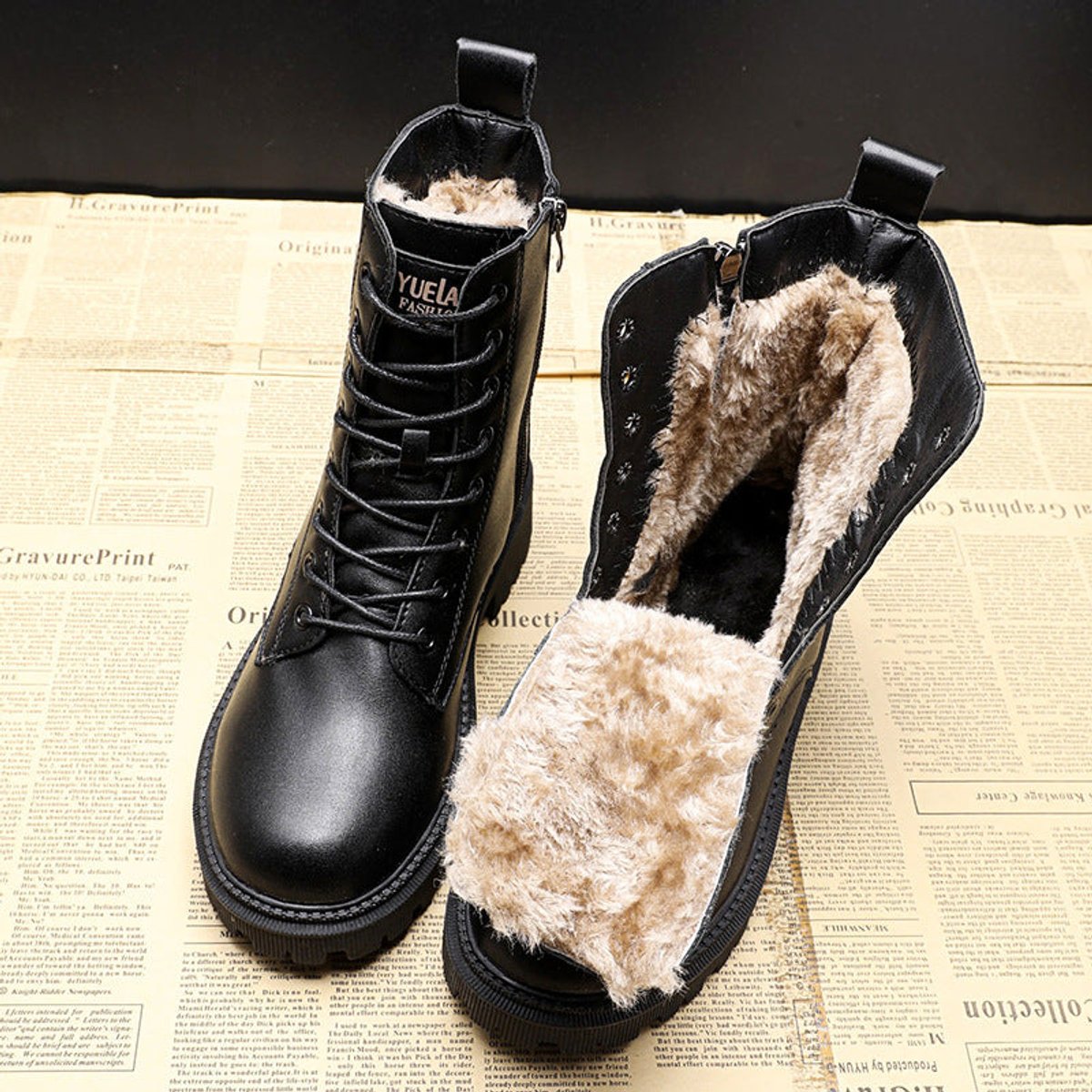 Botas de invierno térmicas para mujer con cordones y forro de felpa - Negro