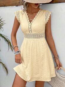 Vestido de cóctel corte A con tirantes y encaje floral para mujer