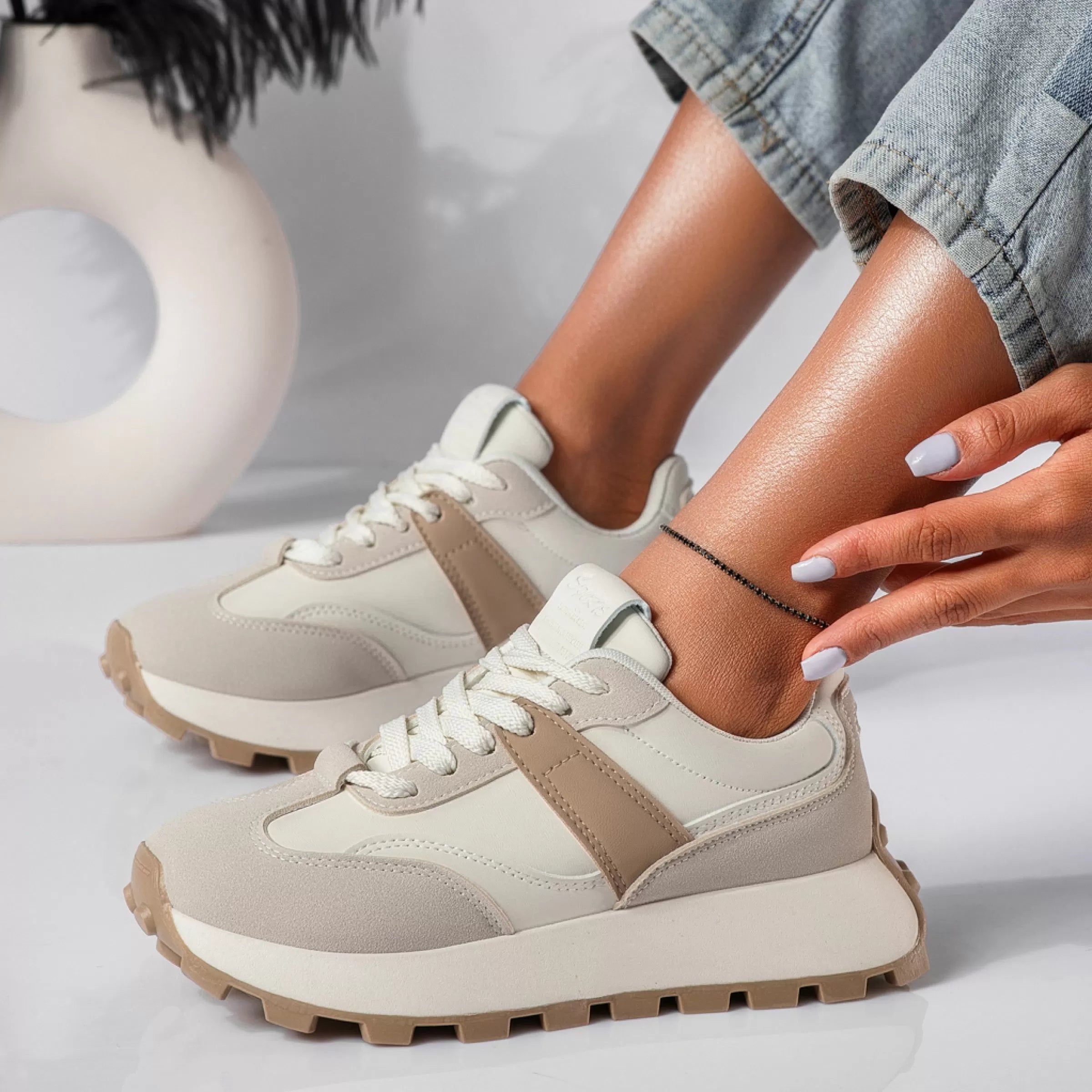 Beige / 43