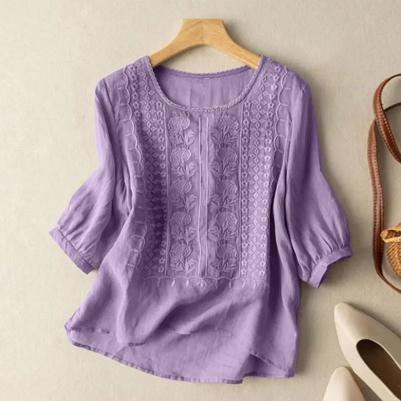 Blusa Bordada con Cuello Redondo para Mujer