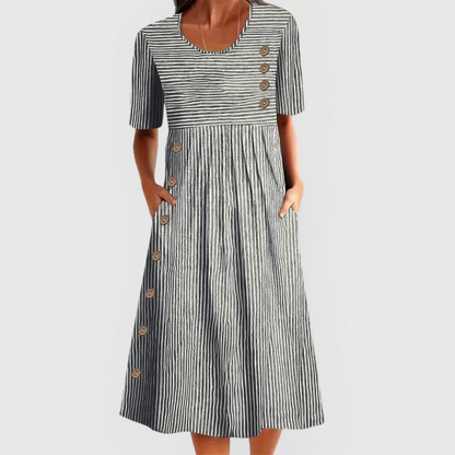 Vestido de manga corta con detalle de botones para mujer