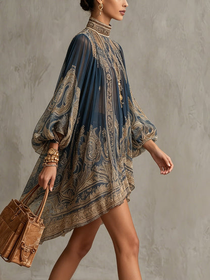 Vestido de gasa con cuello alto, estampado barroco y mangas fluidas para mujer