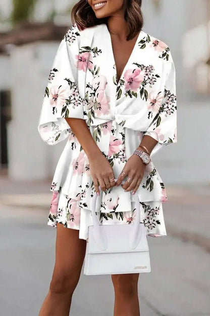 Vestido Mini de Cóctel Bohemio con Estampado Tropical y Escote en V para Mujer