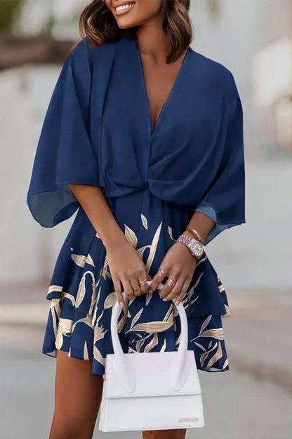 Vestido Mini de Cóctel Bohemio con Estampado Tropical y Escote en V para Mujer