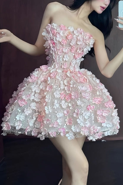 Vestido Mini de Cóctel Strapless con Apliques Florales 3D para Mujer