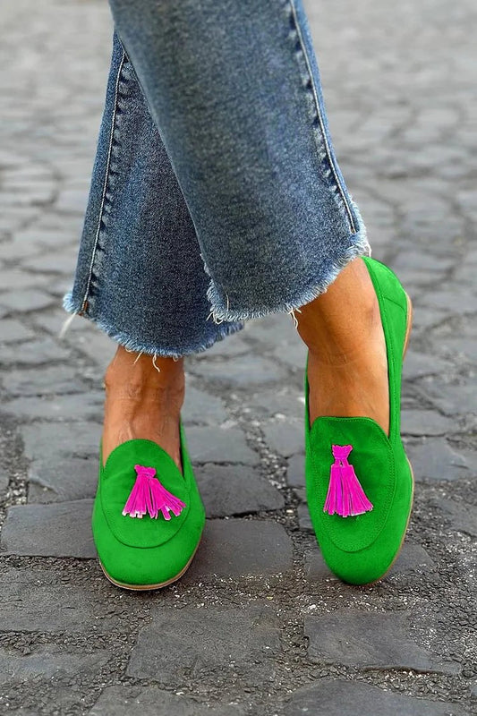 Mocasines de gamuza con detalle de borlas para mujer