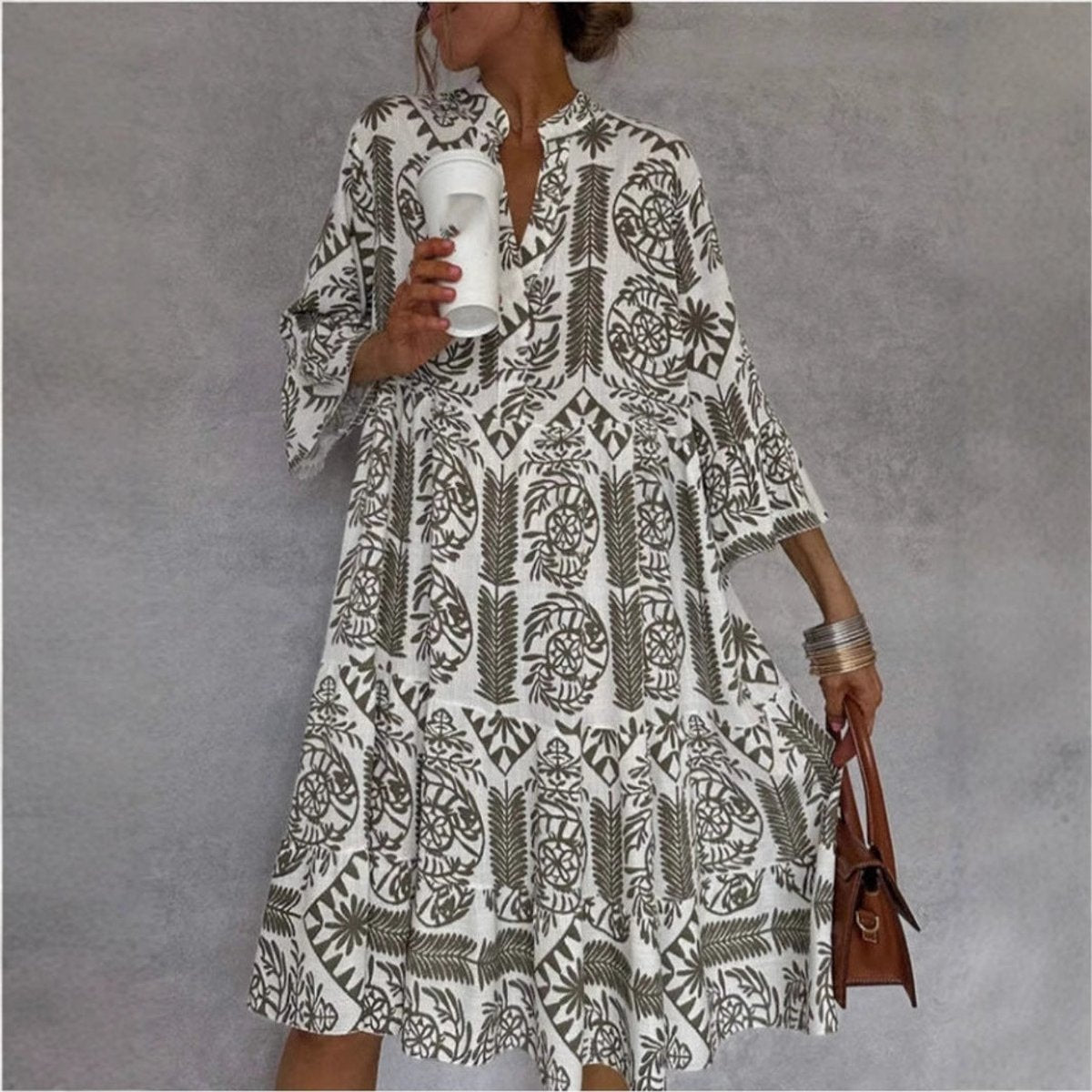 Vestido túnica acampanado con estampado floral para mujer