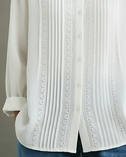 Blusa Abotonada de Manga Larga con Encaje y Plisados para Mujer