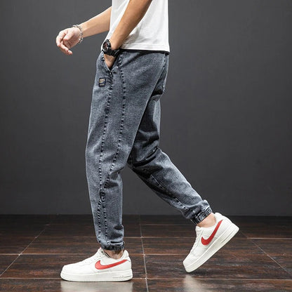 Pantalón Jogger de Mezclilla Elasticada con Pretina Ajustable para Hombre