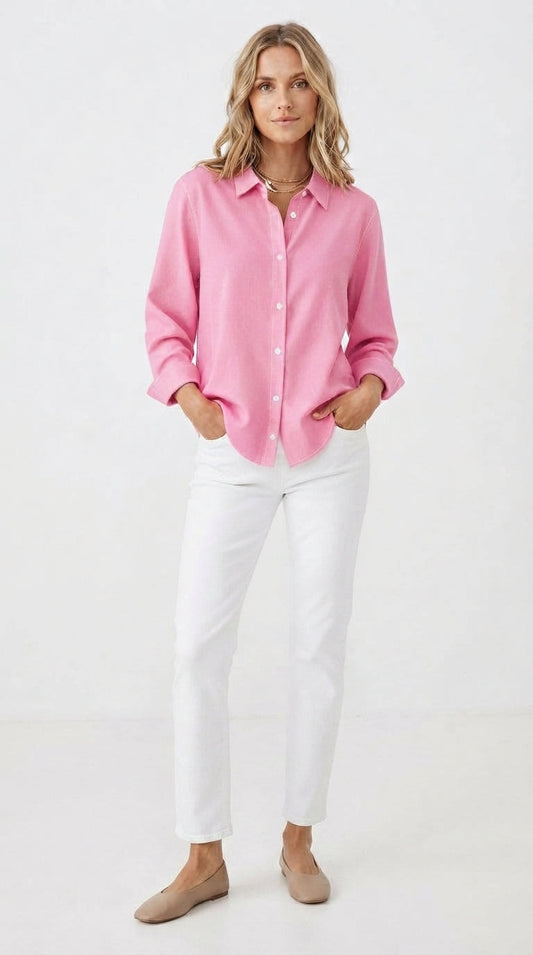 Prenda minimalista para mujer
