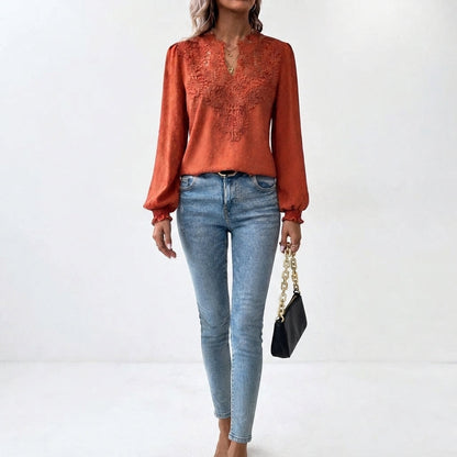 Blusa de Manga Larga con Cuello en V y Detalles Florales para Mujer