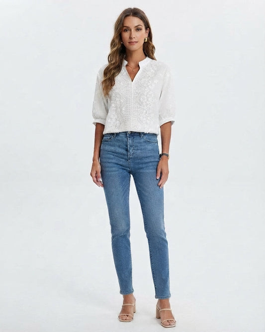 Blusa bordada con cuello en V para mujer